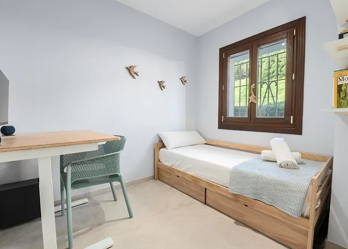 El Campanario エステポナ